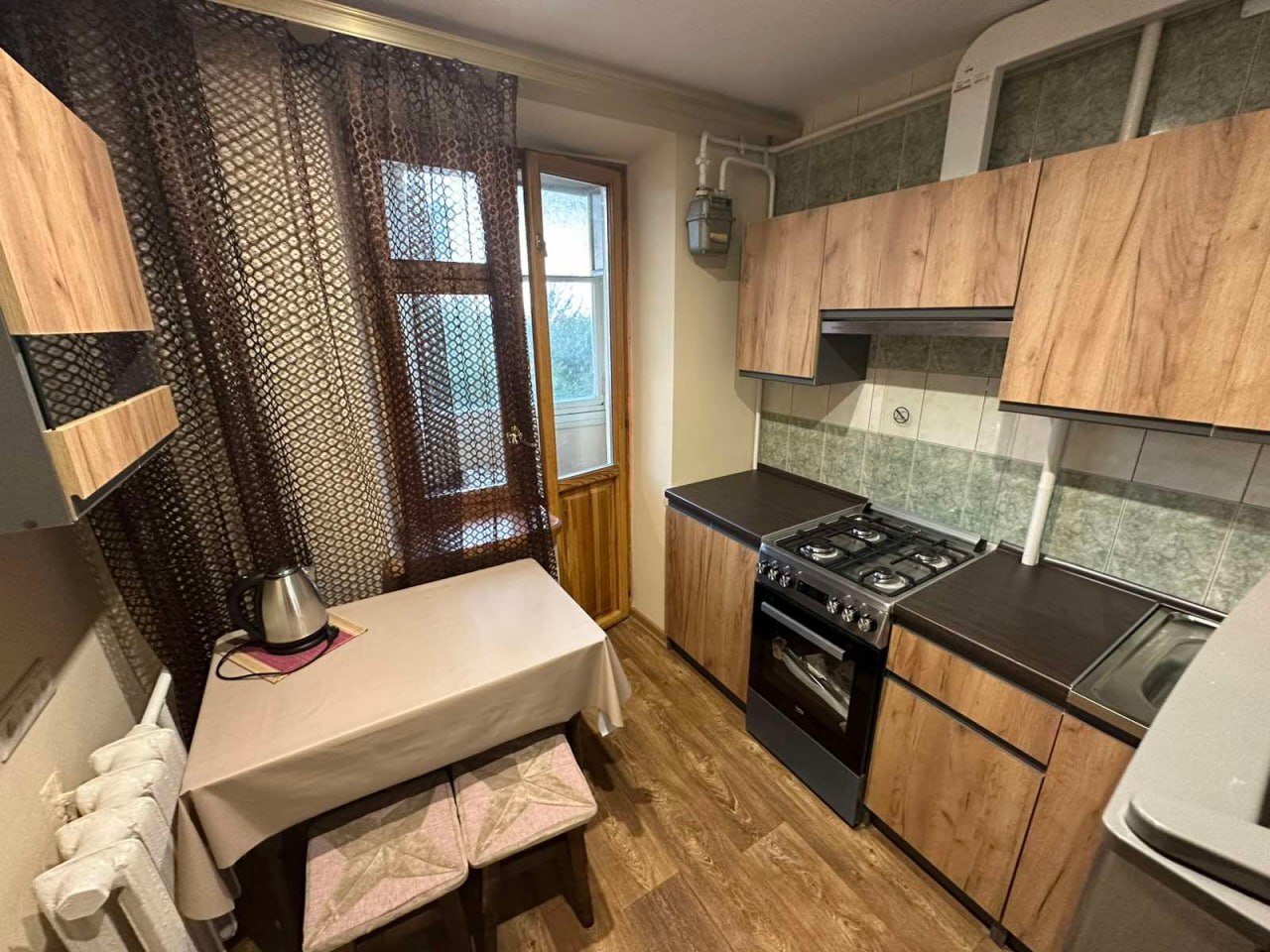 Оренда 3-кімнатної квартири 60 м², Михайла Грушевського вул.