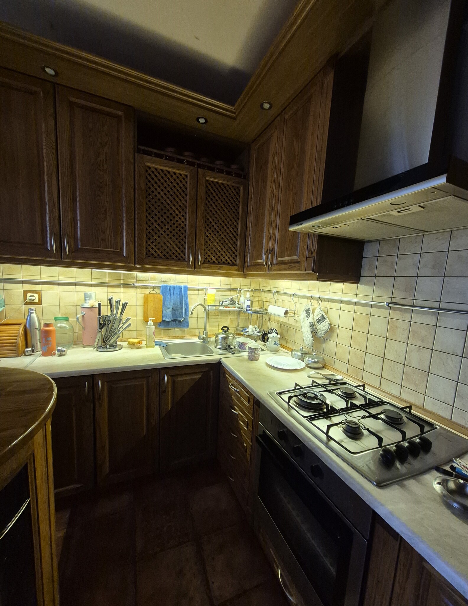 Продаж 3-кімнатної квартири 97 м², Дудинська вул., 9