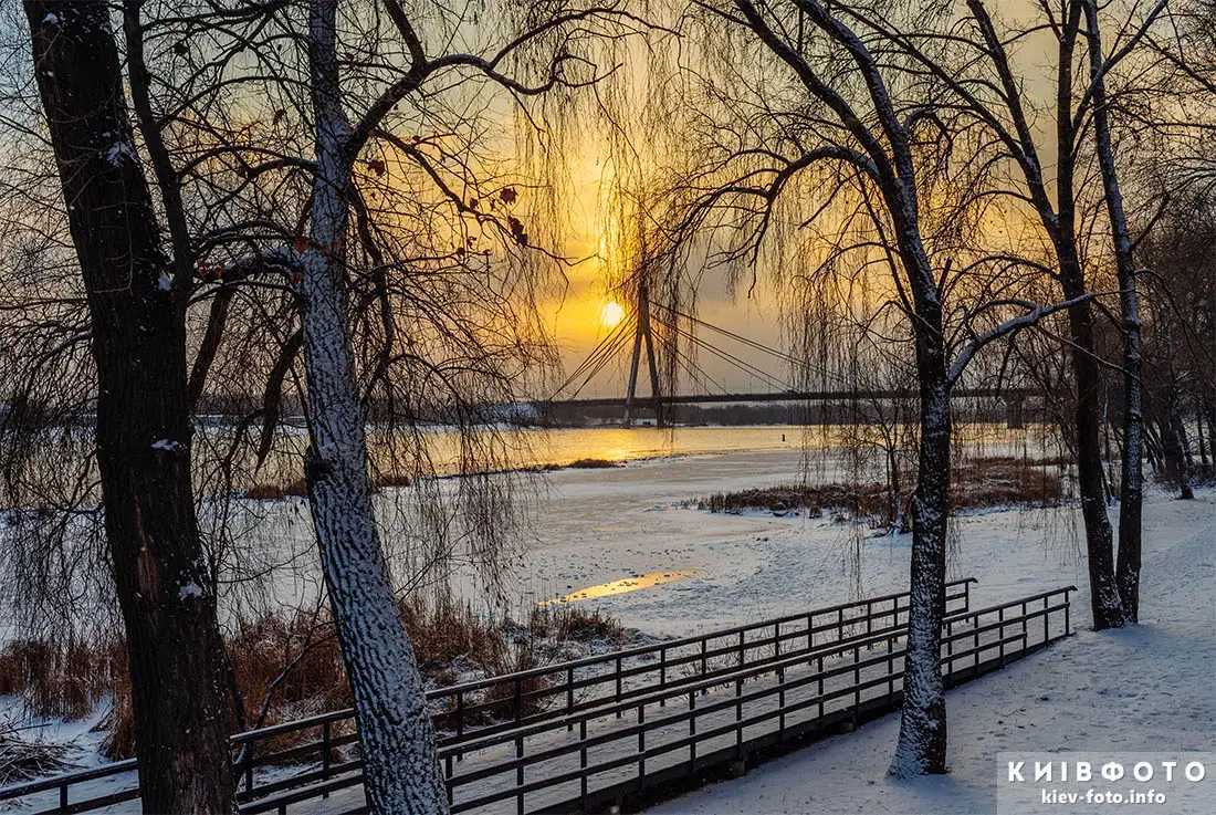 Оренда 1-кімнатної квартири 40 м², Прирічна вул., 37