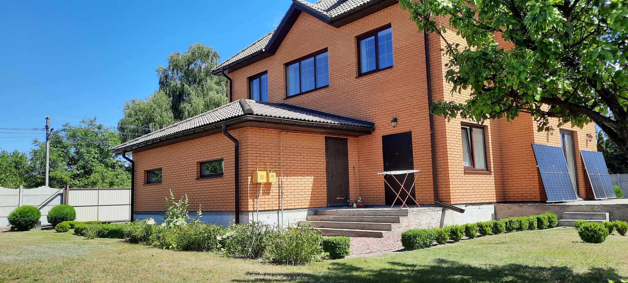 Продажа коттеджа 240 м²