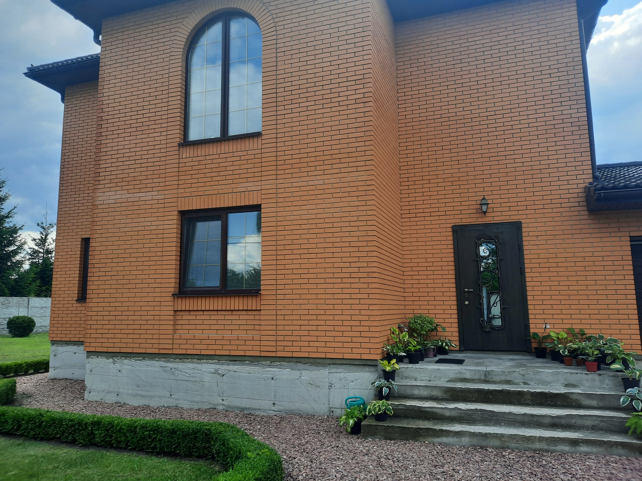 Продажа коттеджа 240 м²