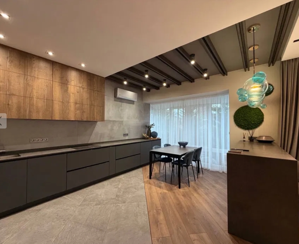 Аренда дома 195 м², Дача Ковалевского ул.