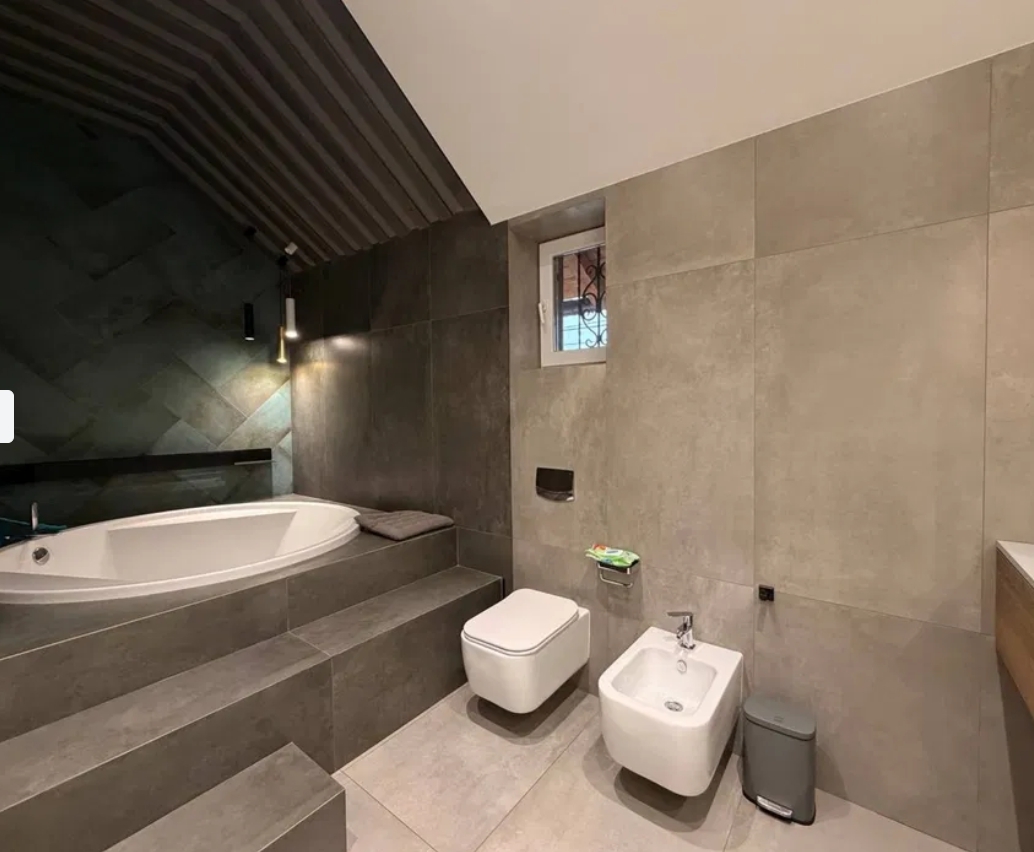 Аренда дома 195 м², Дача Ковалевского ул.