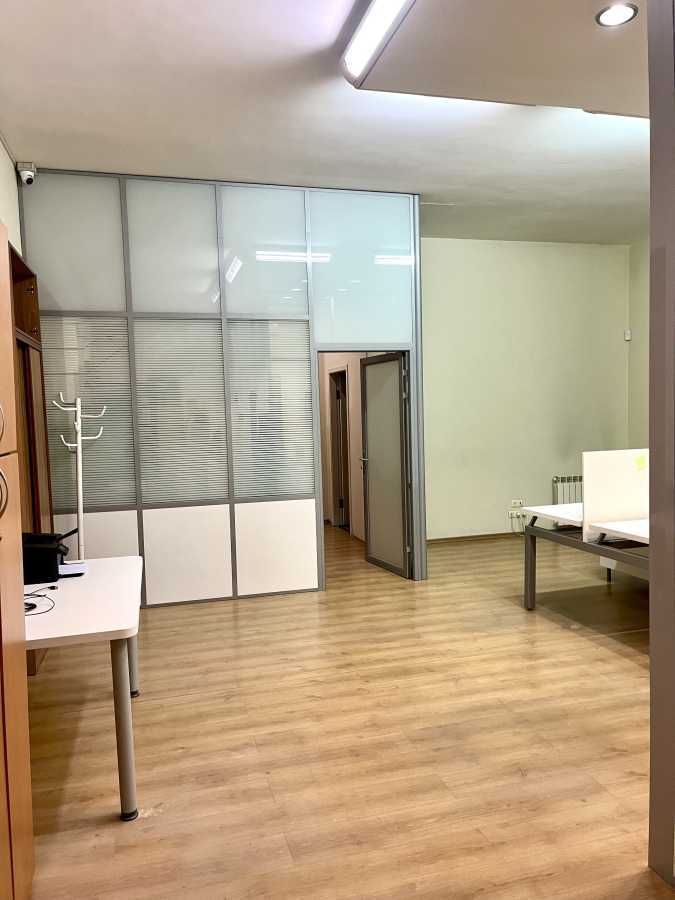 Аренда офиса 75 м², Саксаганского ул., 147/5