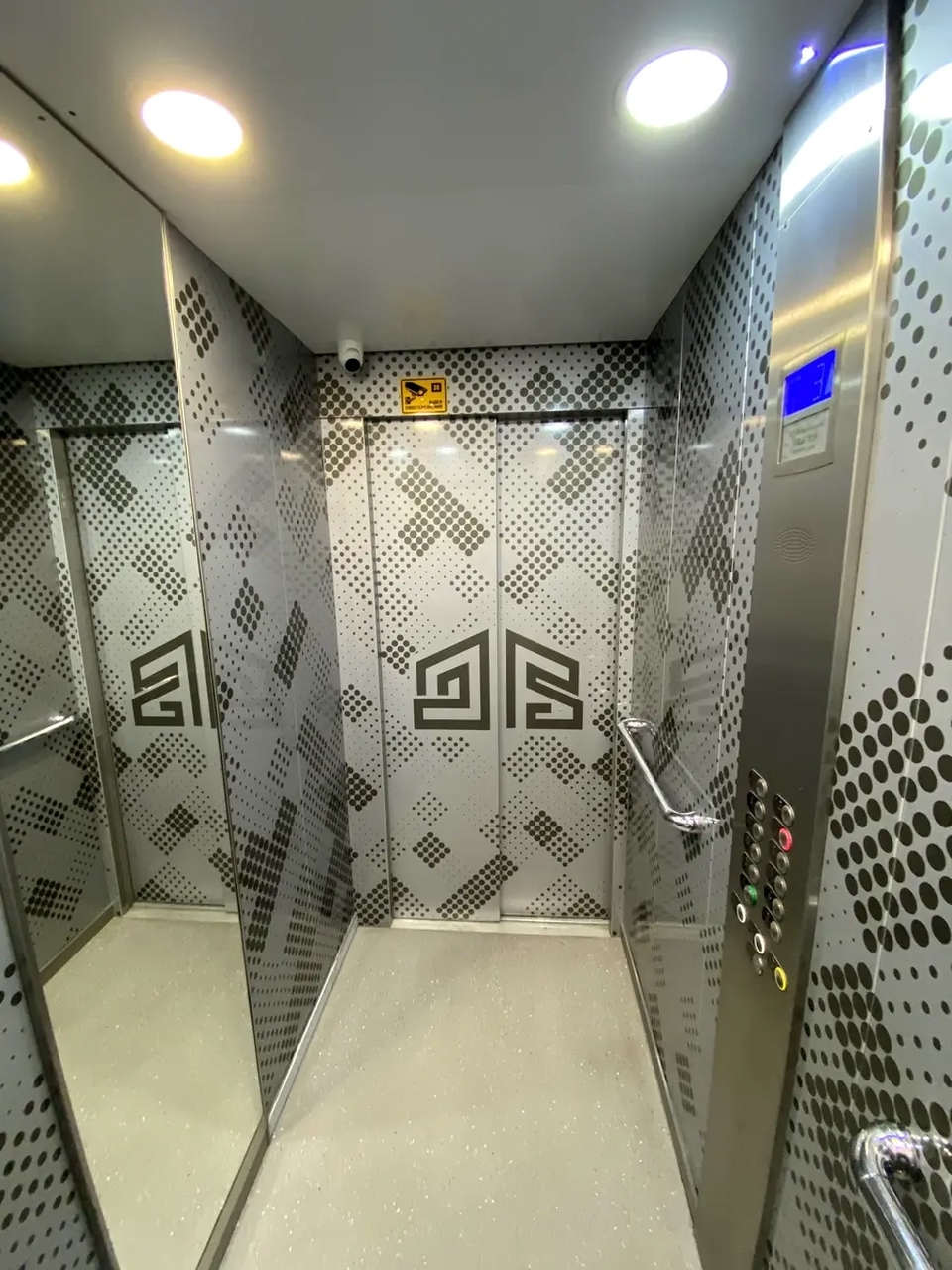 Продаж 2-кімнатної квартири 68 м²