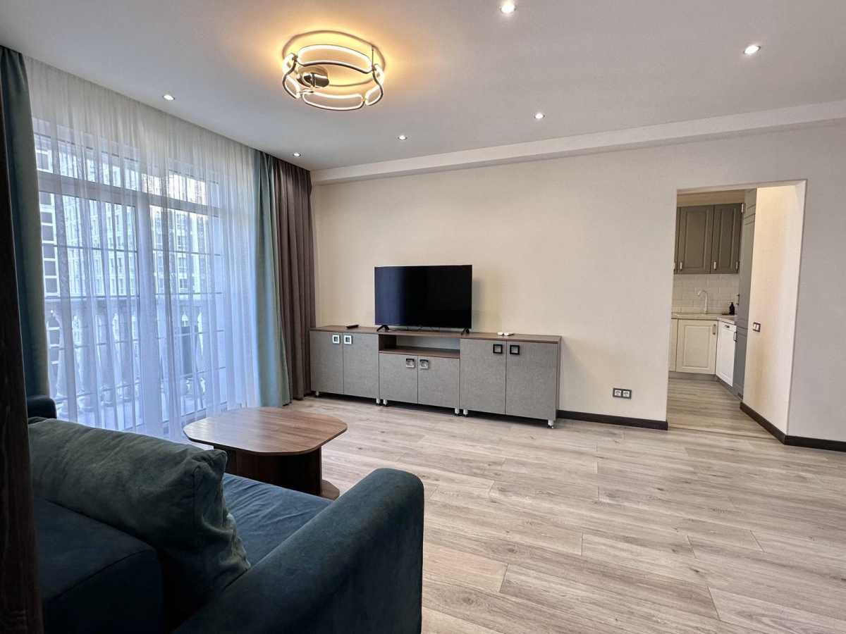 Аренда 3-комнатной квартиры 80 м², Михаила Максимовича ул., 24а