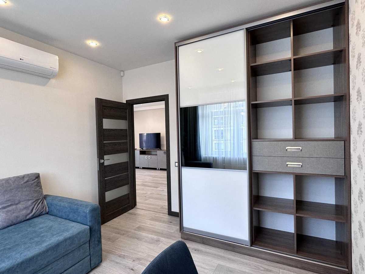 Аренда 3-комнатной квартиры 80 м², Михаила Максимовича ул., 24а