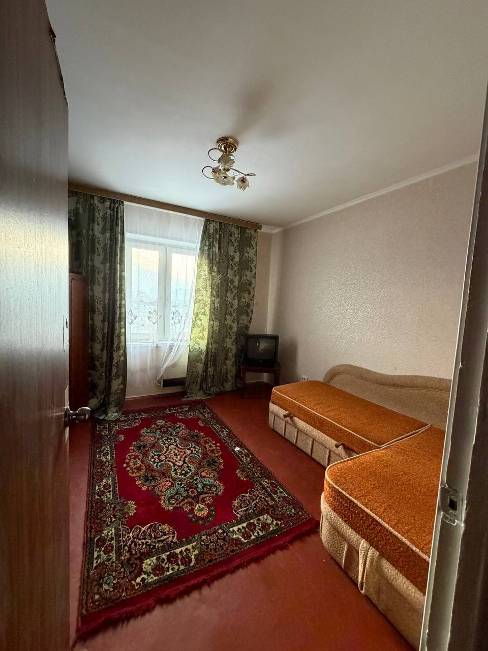 Оренда 2-кімнатної квартири 56 м², Харківське шосе, 180/21