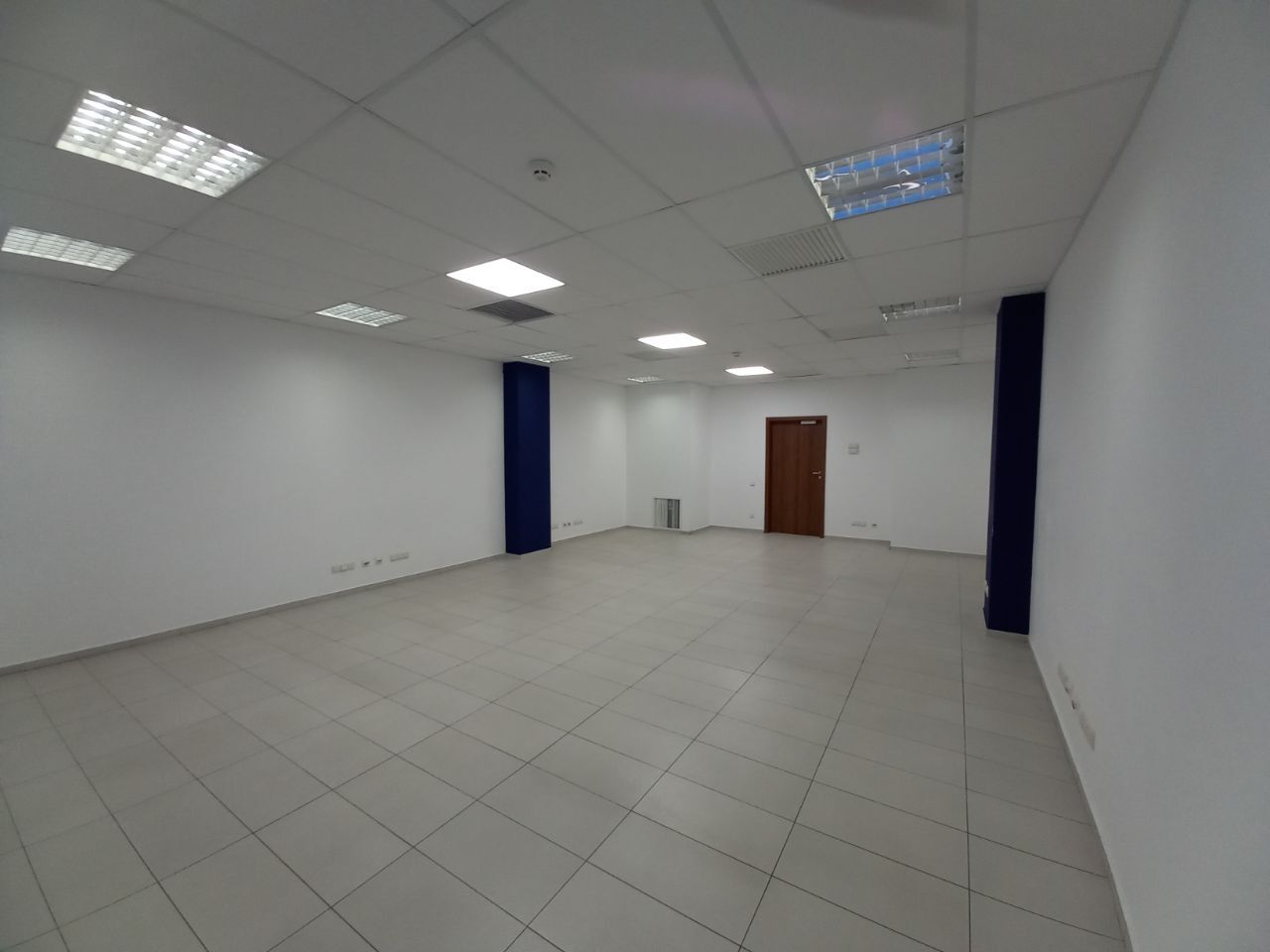 Аренда офиса 302 м², Исполкомовская ул., 53