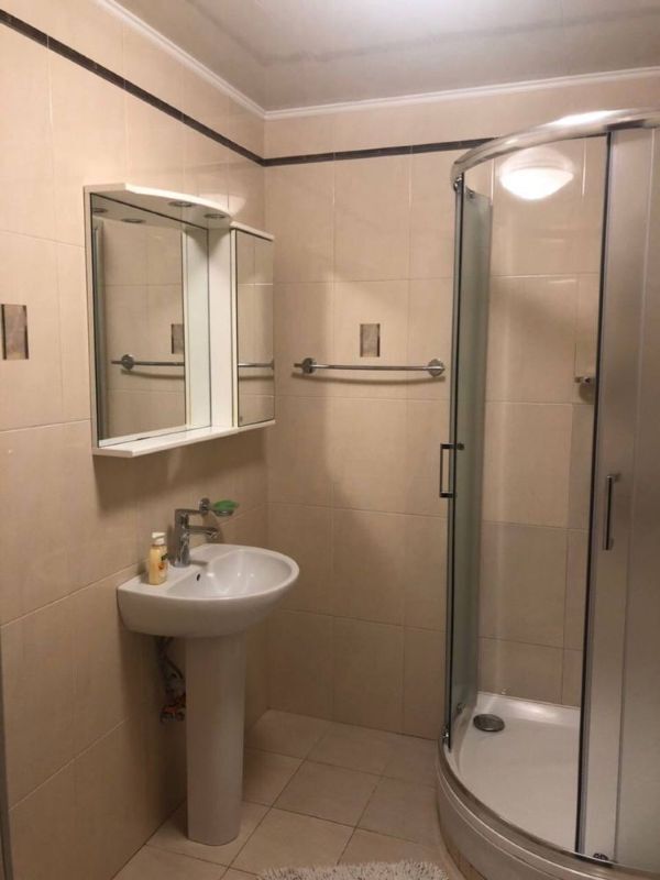 Аренда 2-комнатной квартиры 60 м², Лизы Чайкиной ул., 1