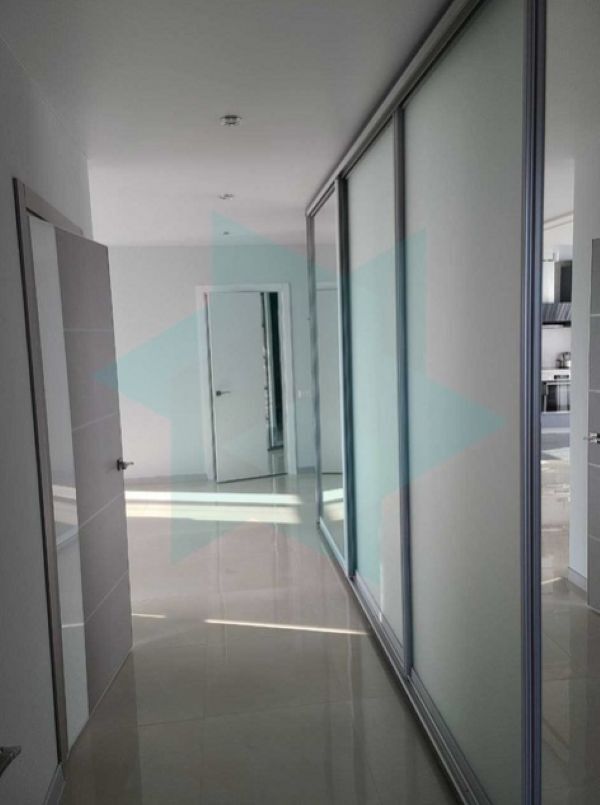 Оренда 2-кімнатної квартири 80 м², Мандриківська вул., 51М