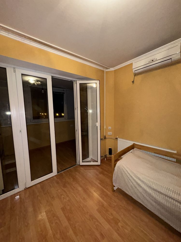 Продажа 3-комнатной квартиры 57 м², Слобожанский просп.