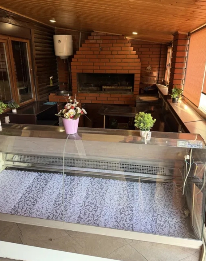 Аренда другого торгового помещения 150 м², Небесной Сотни просп.