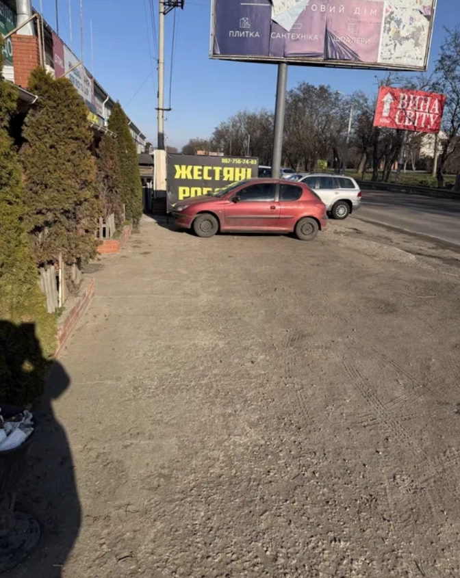 Аренда другого торгового помещения 150 м², Небесной Сотни просп.