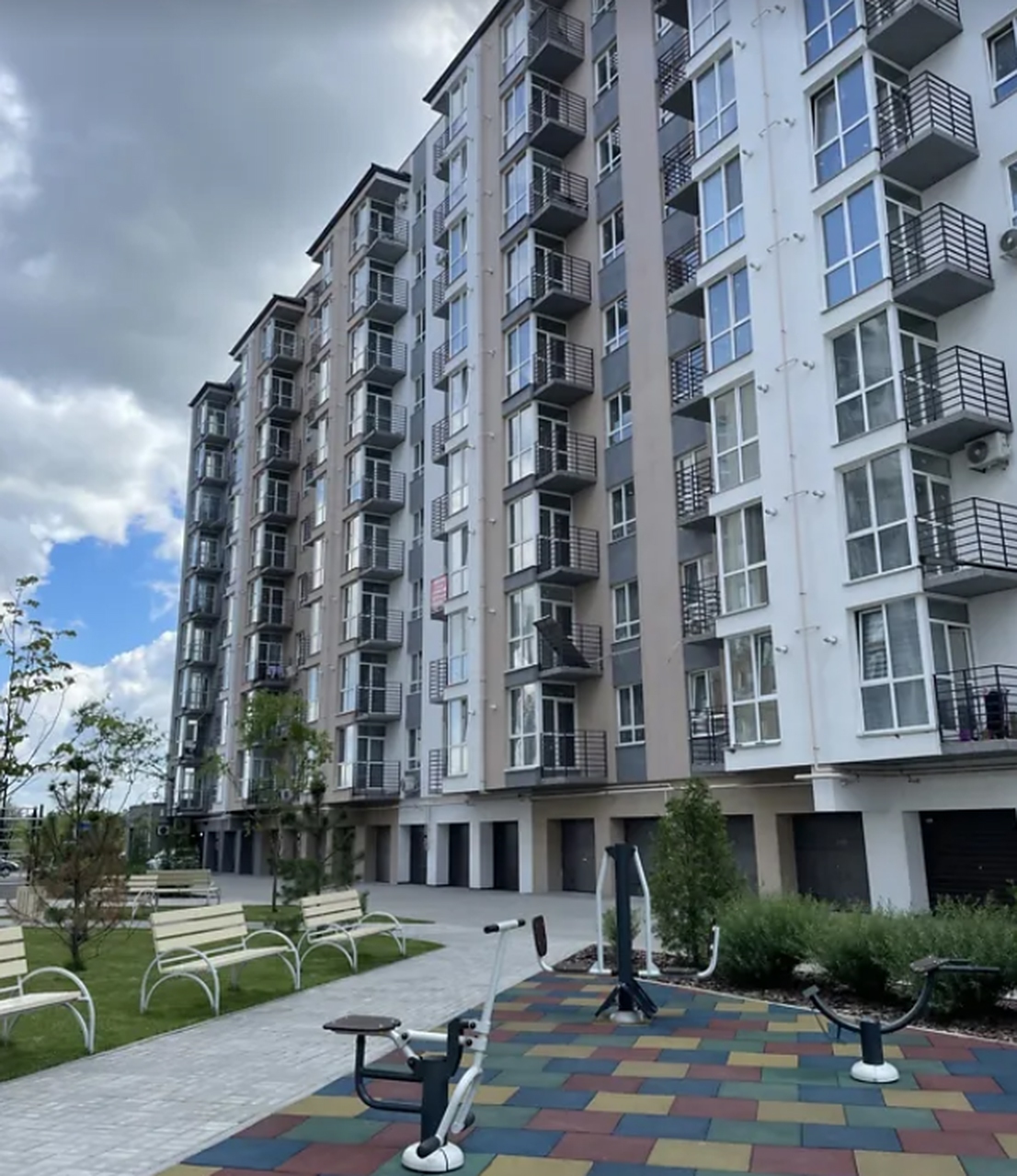 Продаж 2-кімнатної квартири 67 м², ЖК Дніпровська Брама 2, Будинок 1 (Секція 2)