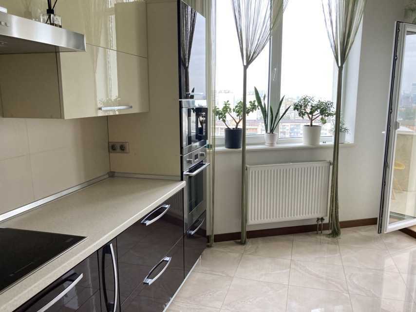 Аренда 4-комнатной квартиры 155 м², Генерала Шаповала ул., 2А