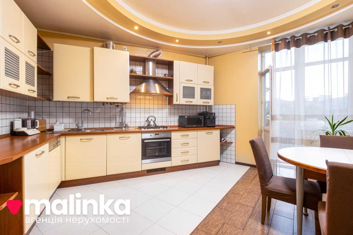 Продажа 3-комнатной квартиры 99.2 м², Академика Ефремова ул., 13
