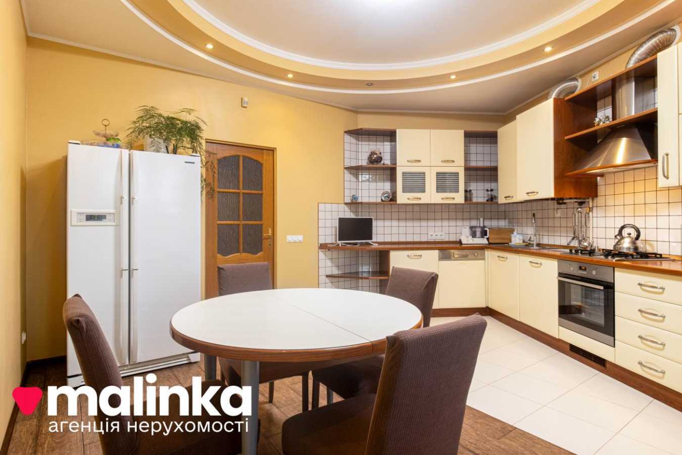 Продажа 3-комнатной квартиры 99.2 м², Академика Ефремова ул., 13