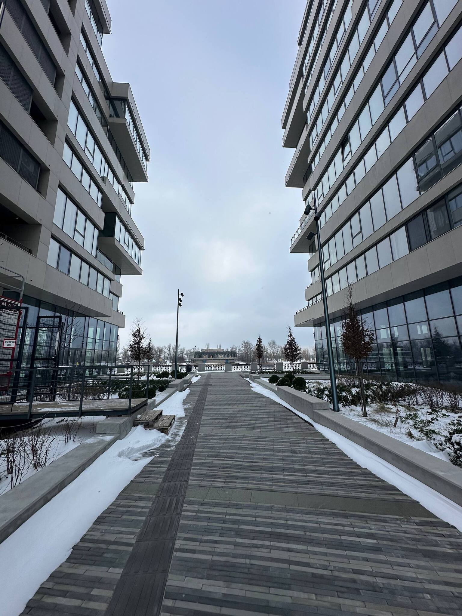 Оренда 1-кімнатної квартири 50 м², Яружна вул.