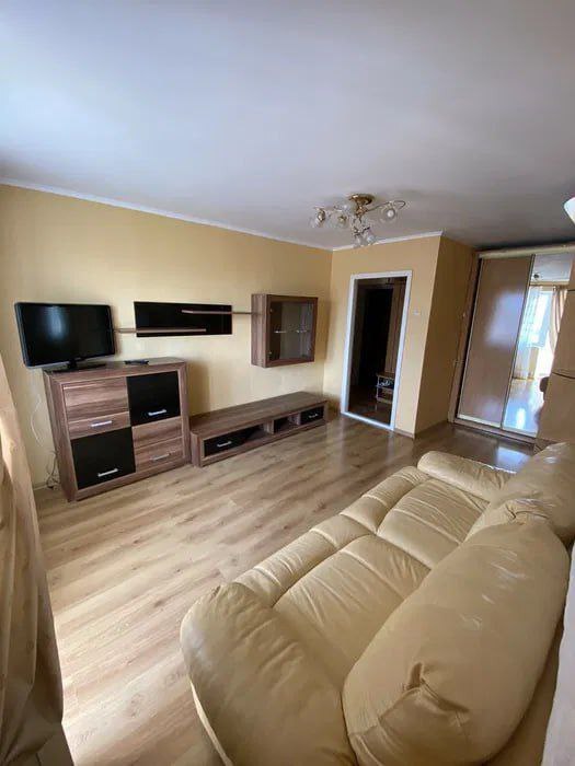 Аренда 1-комнатной квартиры 38 м², 1-й Марии Литвиненко-Вольгемут пер.