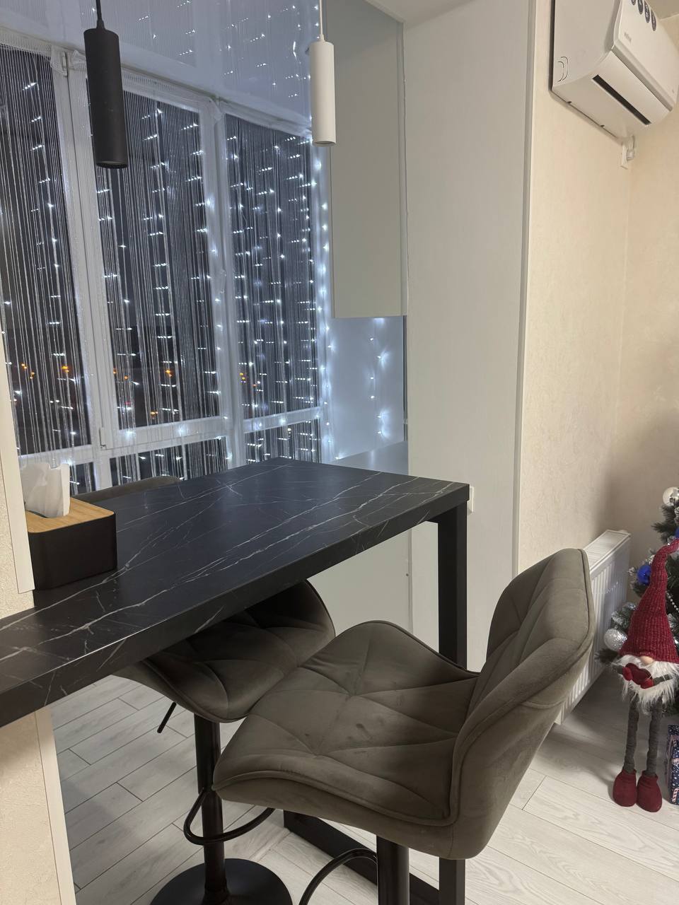 Продаж 2-кімнатної квартири 44 м², 8 Марта (Слобожанське) вул.