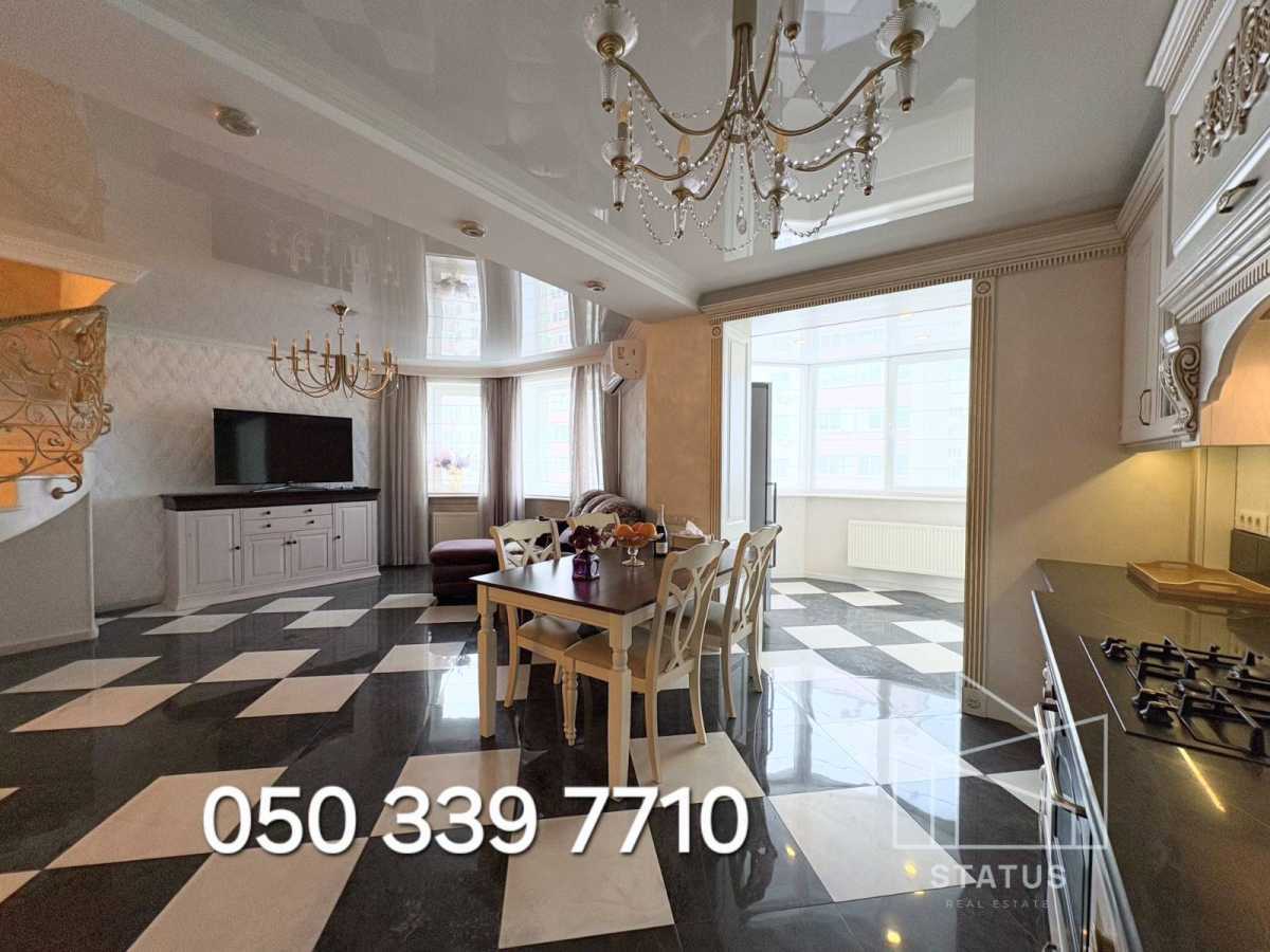 Продаж 5-кімнатної квартири 172 м², Боголюбова вул., 16