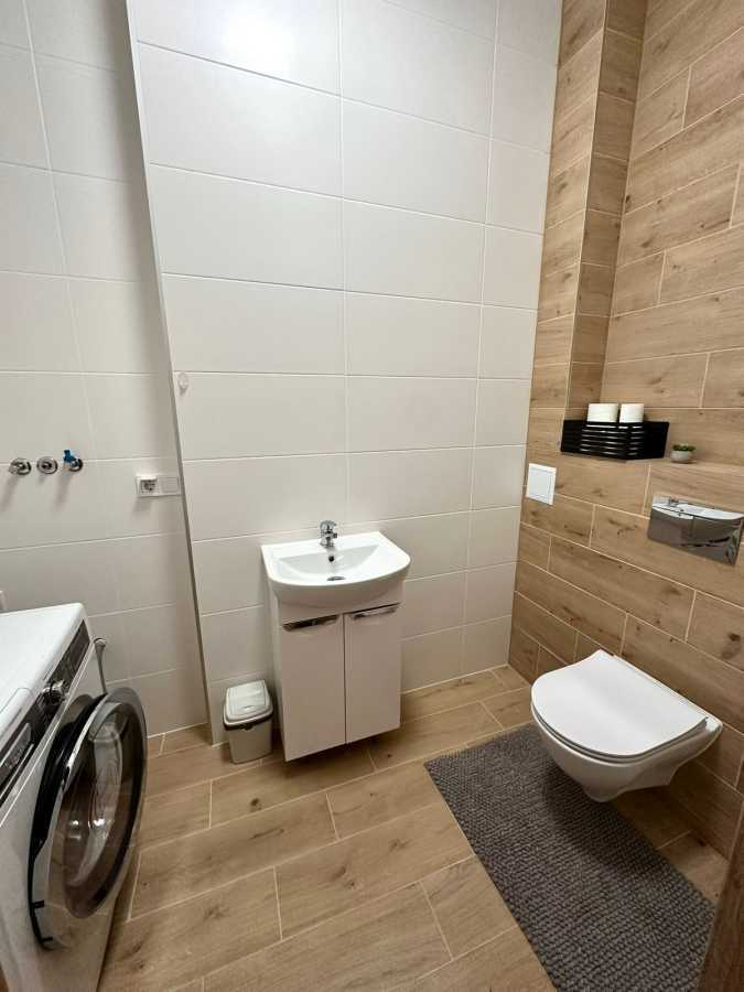 Аренда 2-комнатной квартиры 85 м², Богатырская ул., 30 К1