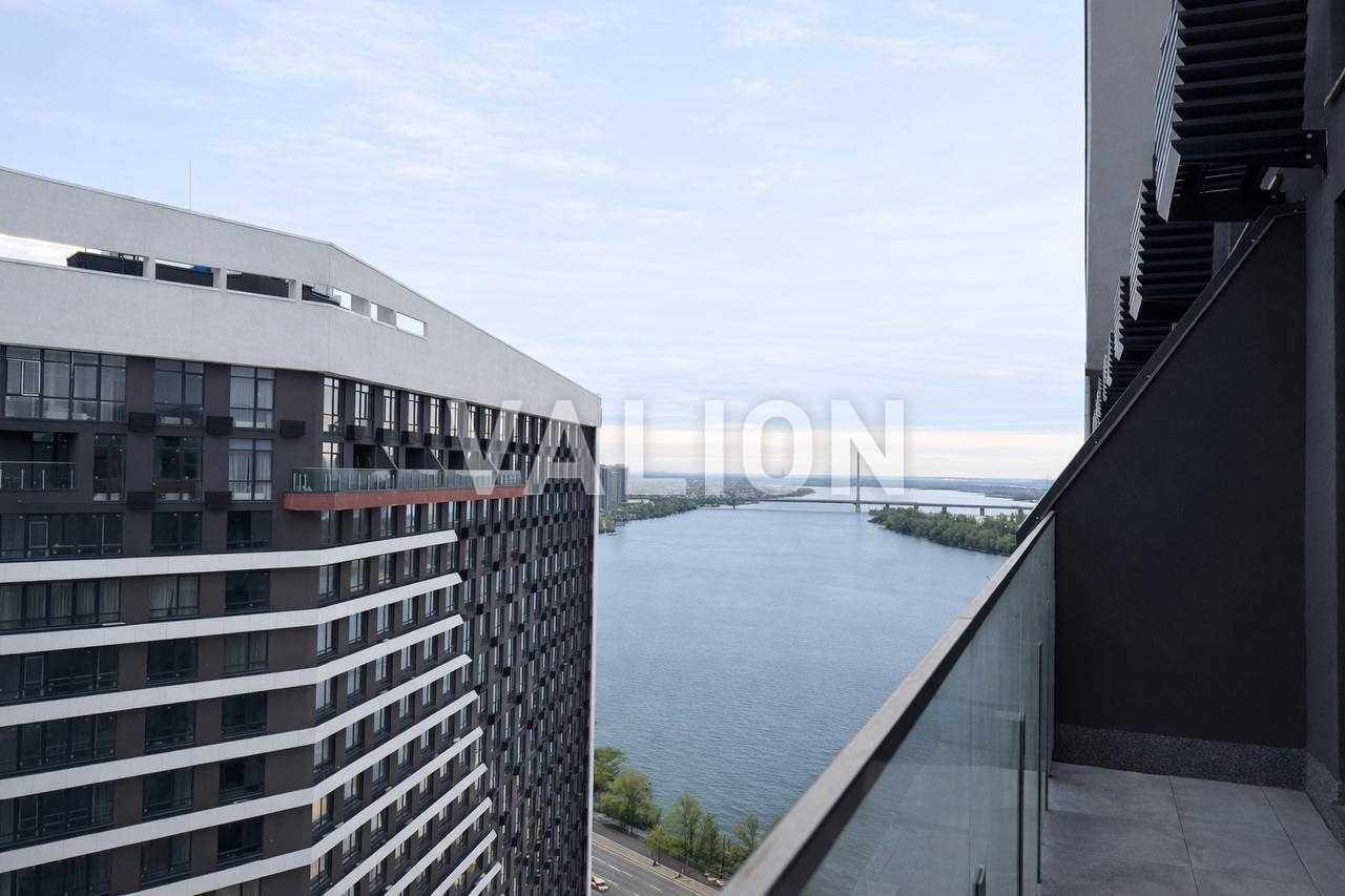 Продажа 4-комнатной квартиры 164.5 м², Днепровская наб., 15д