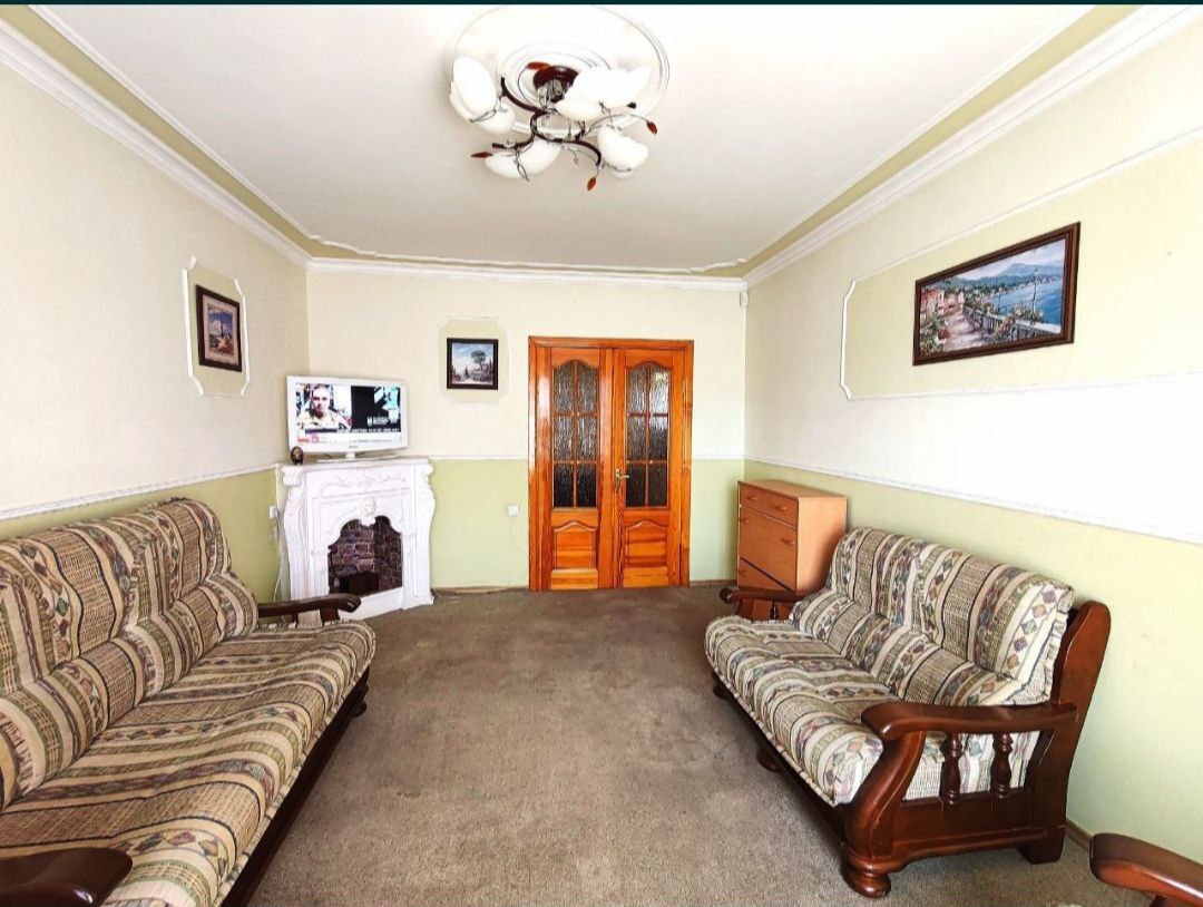 Аренда 3-комнатной квартиры 68 м², Героев просп.