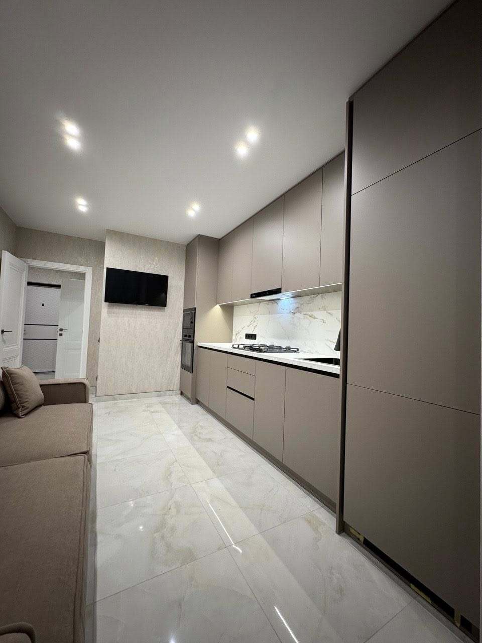 Продаж 2-кімнатної квартири 46 м², 8 Марта (Слобожанське) вул.