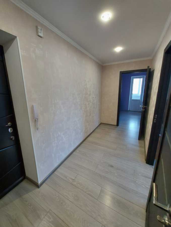 Продажа 2-комнатной квартиры 50 м², Квартальна (Гладкова), 45