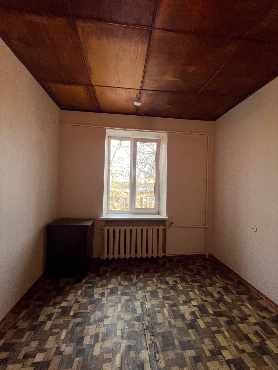 Продаж 3-кімнатної квартири 62.9 м², Запорізька вул., 10
