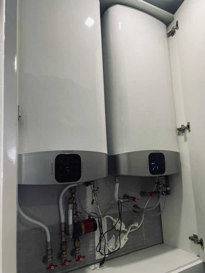 Оренда 4-кімнатної квартири 127 м², Ризька вул., 73г