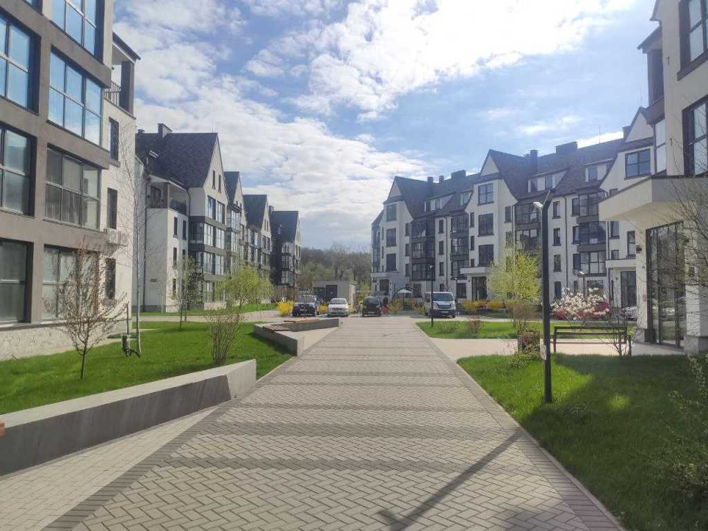 Продажа 2-комнатной квартиры 93 м², Киевская ул., 10В К4