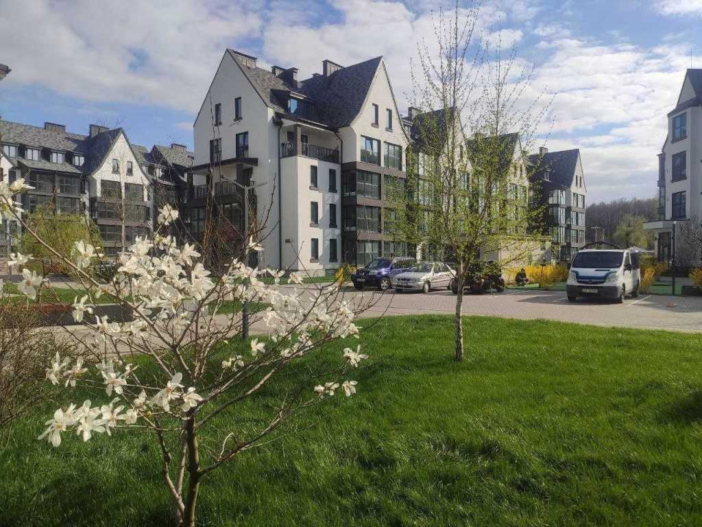 Продажа 2-комнатной квартиры 93 м², Киевская ул., 10В К4