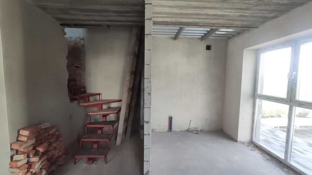 Продажа 2-комнатной квартиры 93 м², Киевская ул., 10В К4