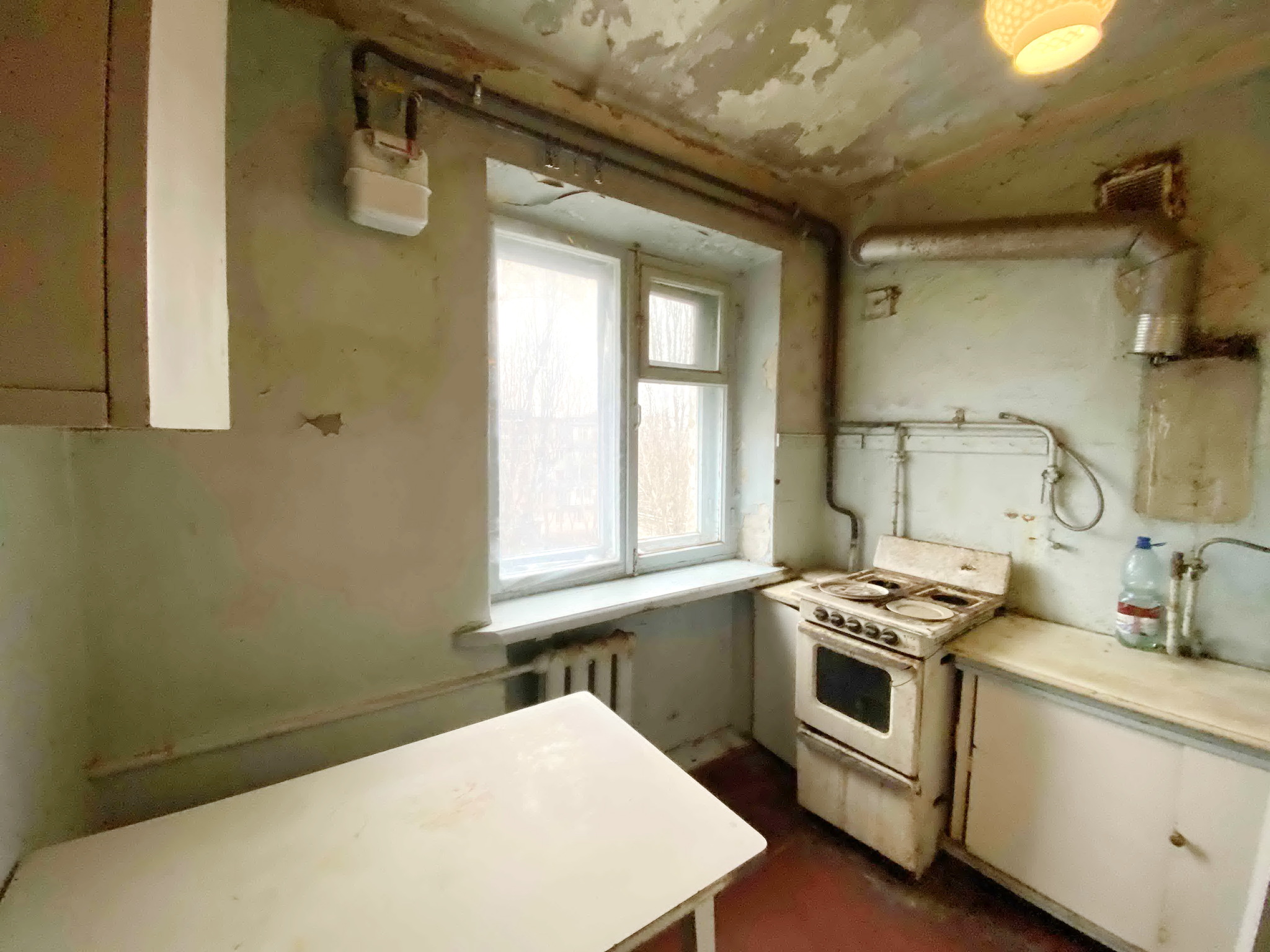 Продажа 4-комнатной квартиры 63 м², Курортная ул.