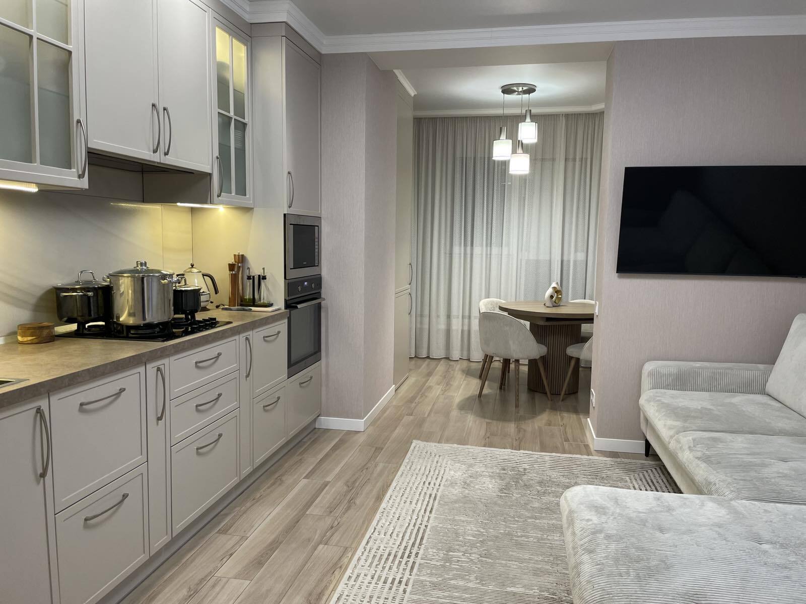 Продажа 2-комнатной квартиры 66 м², Яблоневая ул.