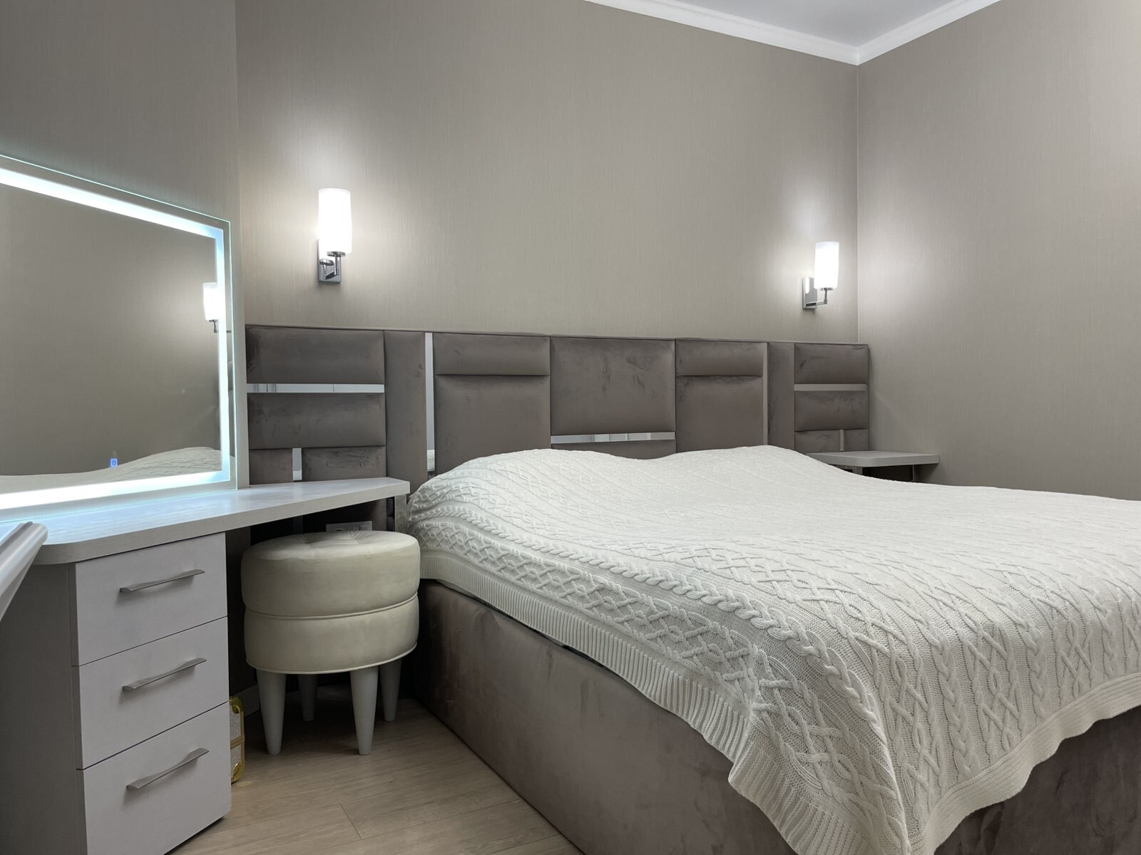 Продажа 2-комнатной квартиры 66 м², Яблоневая ул.