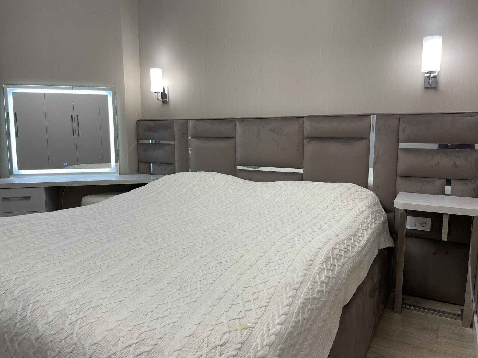 Продажа 2-комнатной квартиры 66 м², Яблоневая ул.