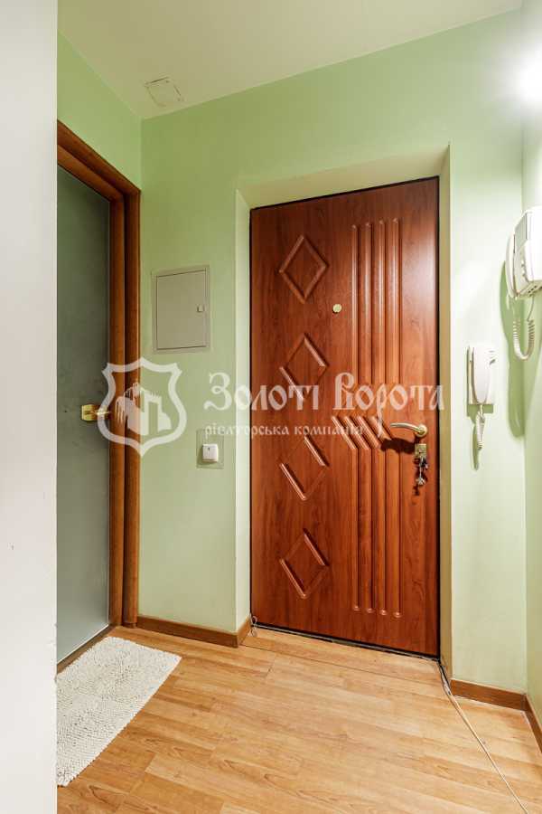 Продажа 3-комнатной квартиры 68 м², Героев Днепра ул., 32