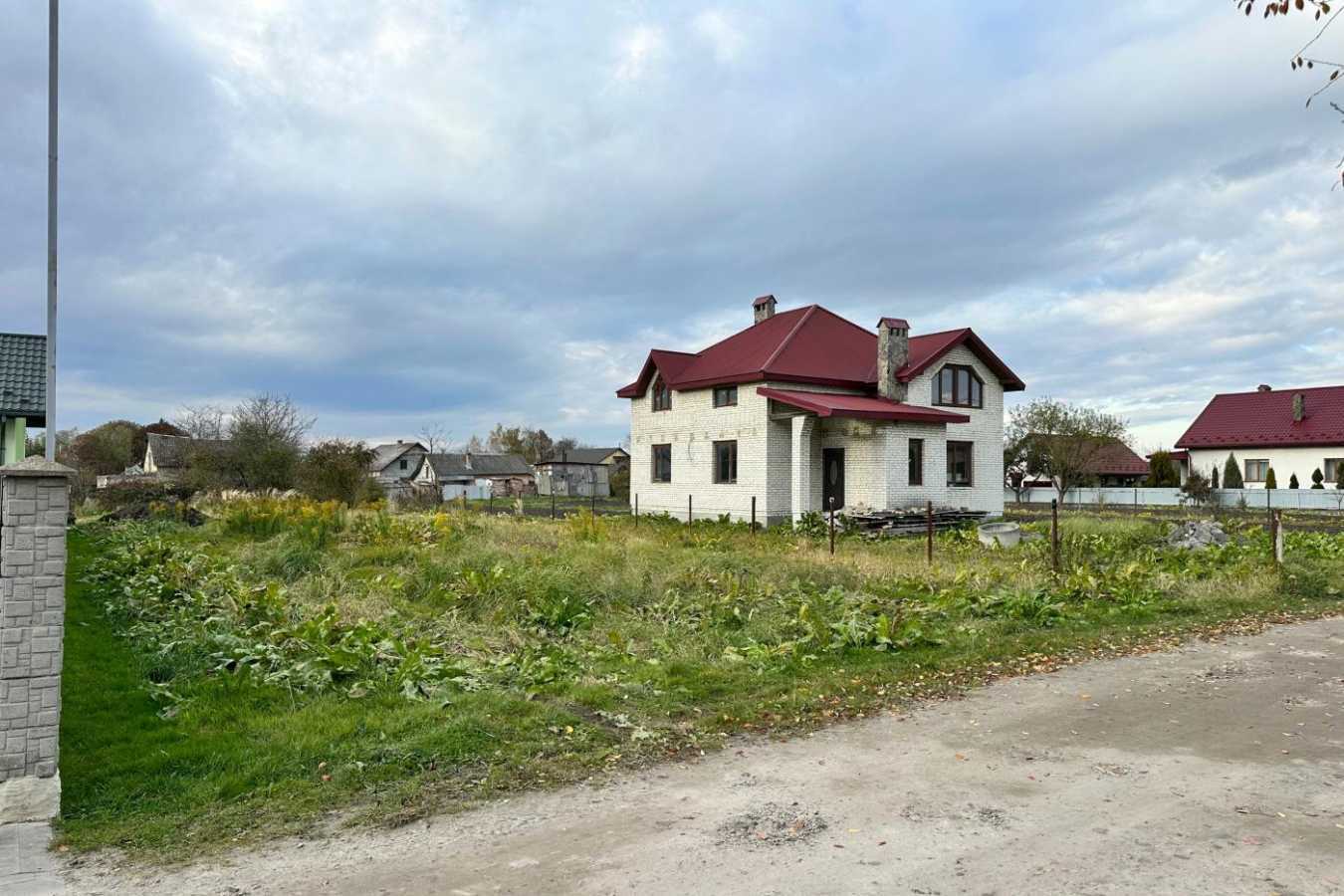 Продажа участка под индивидуальное жилое строительство 10 соток, Лісна