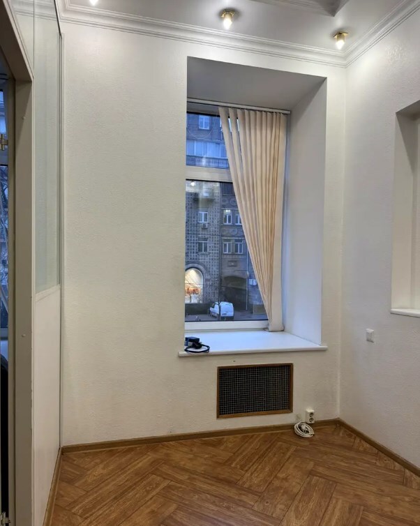 Оренда офісу 120 м², Велика Васильківська вул., 47