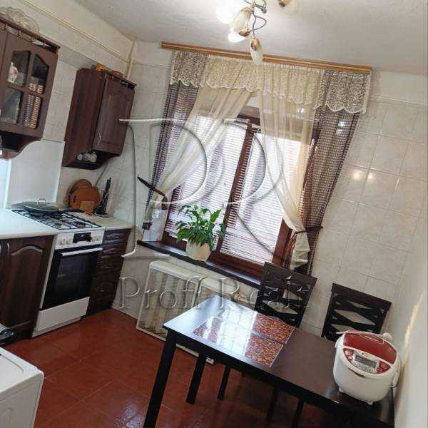 Продажа 1-комнатной квартиры 41 м², Богатырская ул., 2