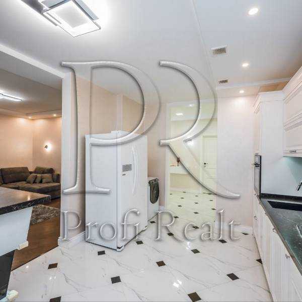 Продажа 3-комнатной квартиры 92 м², Воскресенская ул., 16Б