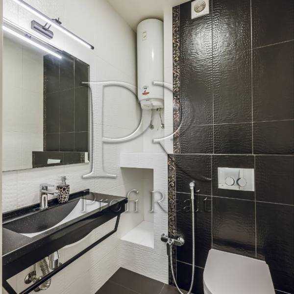 Продажа 3-комнатной квартиры 92 м², Воскресенская ул., 16Б