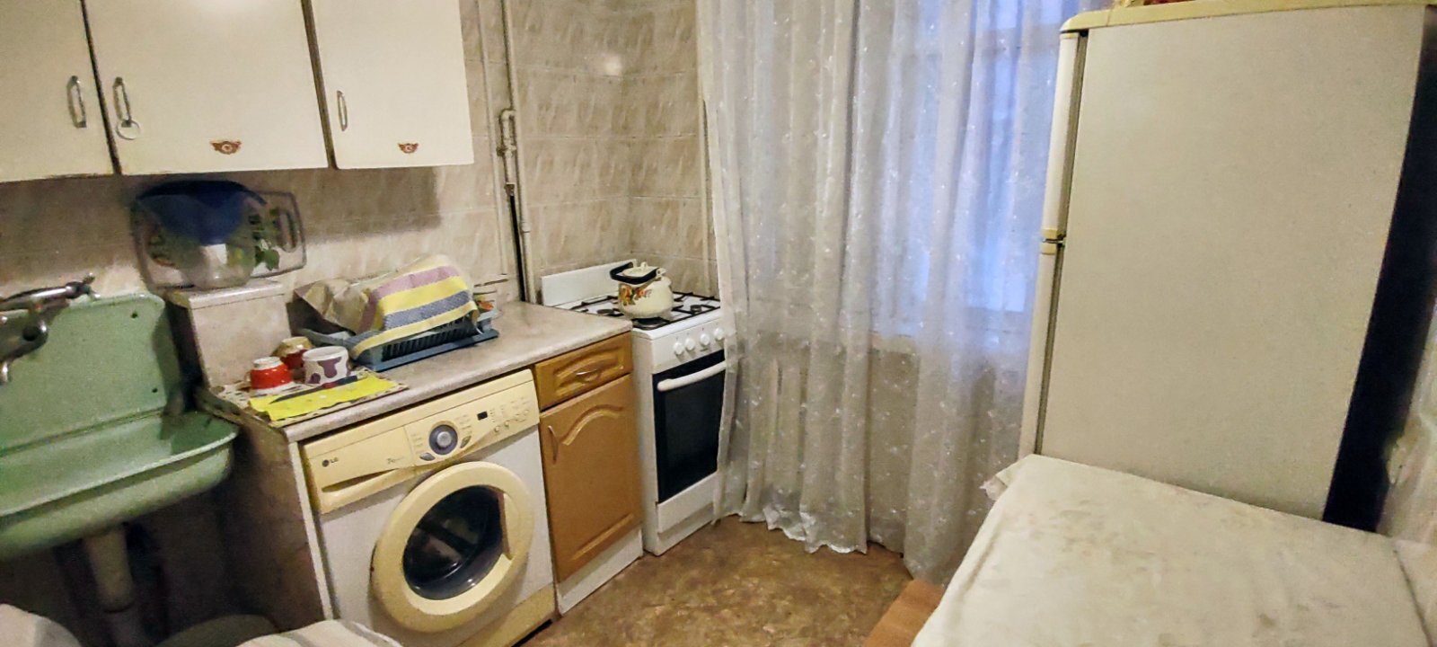 Продажа 3-комнатной квартиры 57 м², Академика Туполева ул., 15Б