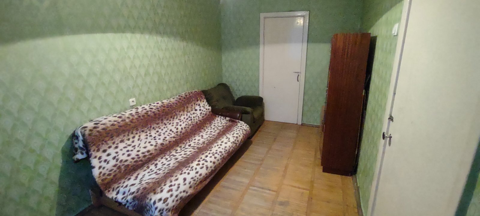Продажа 3-комнатной квартиры 57 м², Академика Туполева ул., 15Б