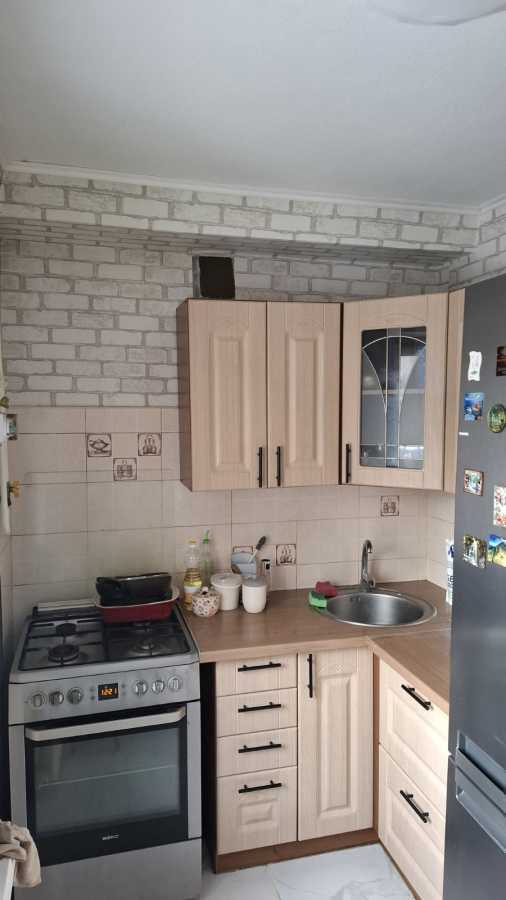 Продажа 3-комнатной квартиры 59.9 м², Пражская ул., 20