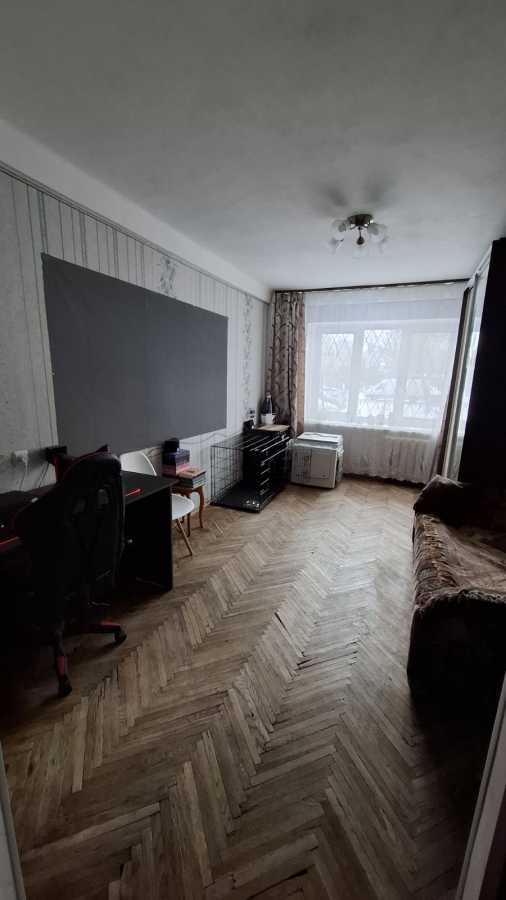 Продажа 3-комнатной квартиры 59.9 м², Пражская ул., 20